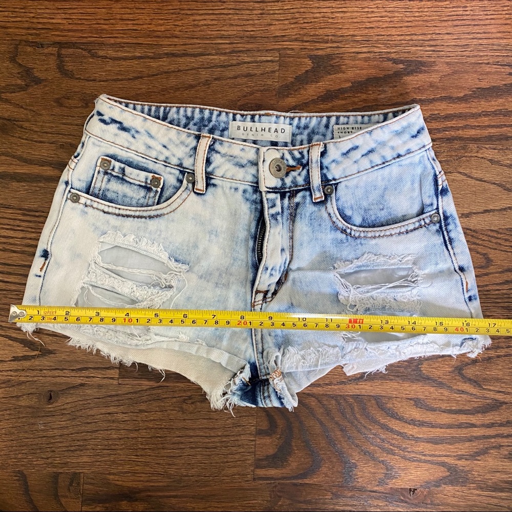 Bullhead Acid Washed Shorts - Picture 7 of 7